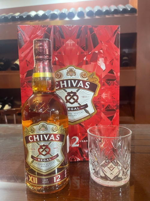 Rượu Chivas 12 Years - Hộp quà tết 2026