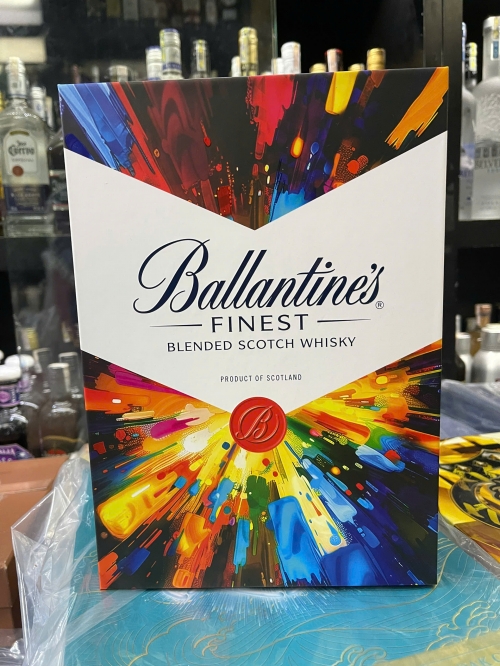 Rượu Ballantines hộp quà tết 2025