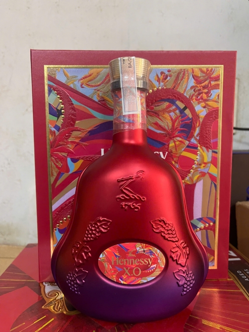 Rượu hennessy XO hộp quà tết 2025